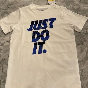Nike Kids White and Blue Graphic T-Shirt
